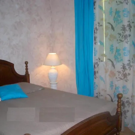 Chaleureux Avec Vue Sur Lac A Curan 105 M²