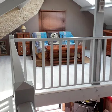 Apartment Chaleureux Avec Vue Sur Lac A Curan 105 M² Salles-Curan
